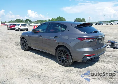 2022 Maserati Levante Modena from USA, damaged, VIN ZN661YUM3NX386476